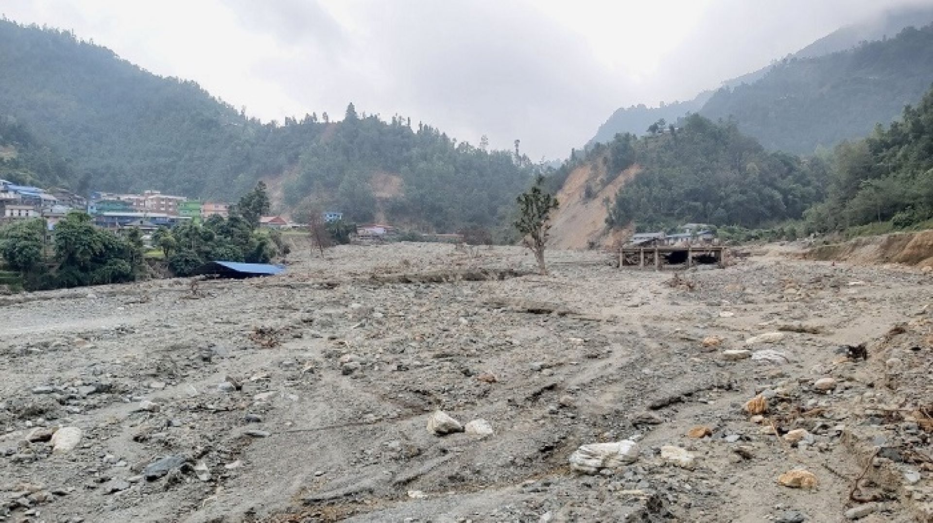 ललितपुरका बाढीपीडितले अझै पाएनन् राहत रकम