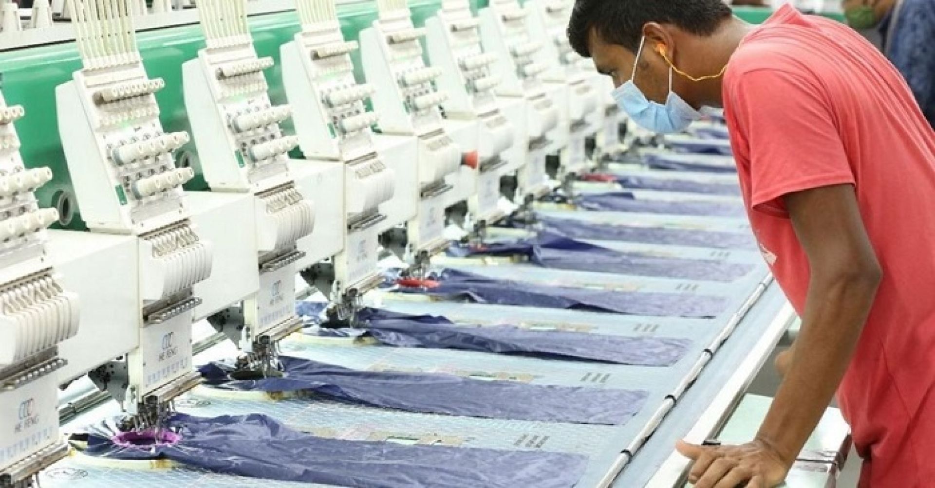 अमेरिकी करवृद्धि कपडा उद्योगका लागि ठूलो धक्काः बङ्गलादेशी उद्यमी