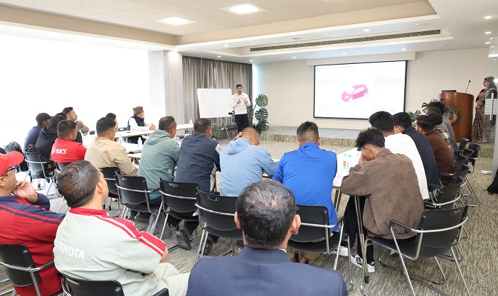 नाइमाको पहलमा हाइब्रिड सवारी मर्मत तालिम, सीटीइभीटीका विद्यार्थीदेखि चालकसम्म सहभागी