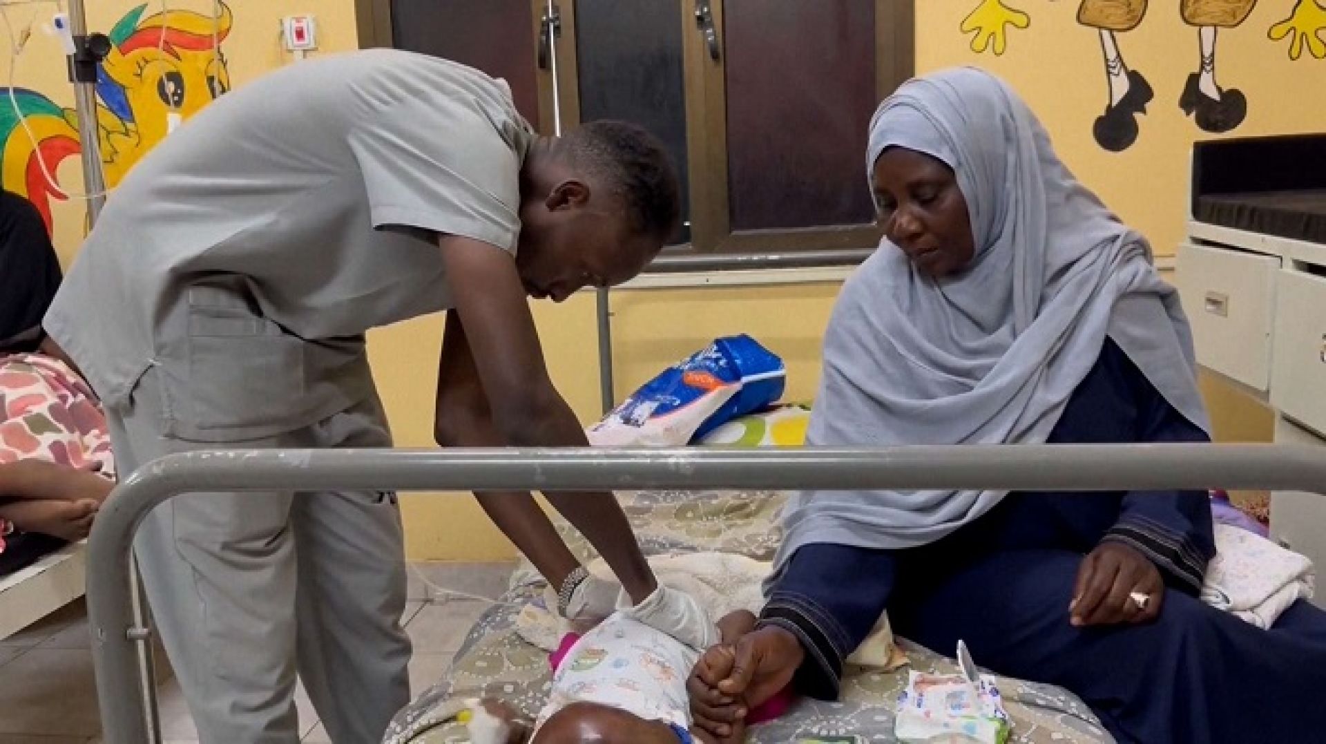 युद्धग्रस्त सुडान थप संकटमा, सुडान सेना र अर्धसैनिकबीच वार्ता अनिश्चित