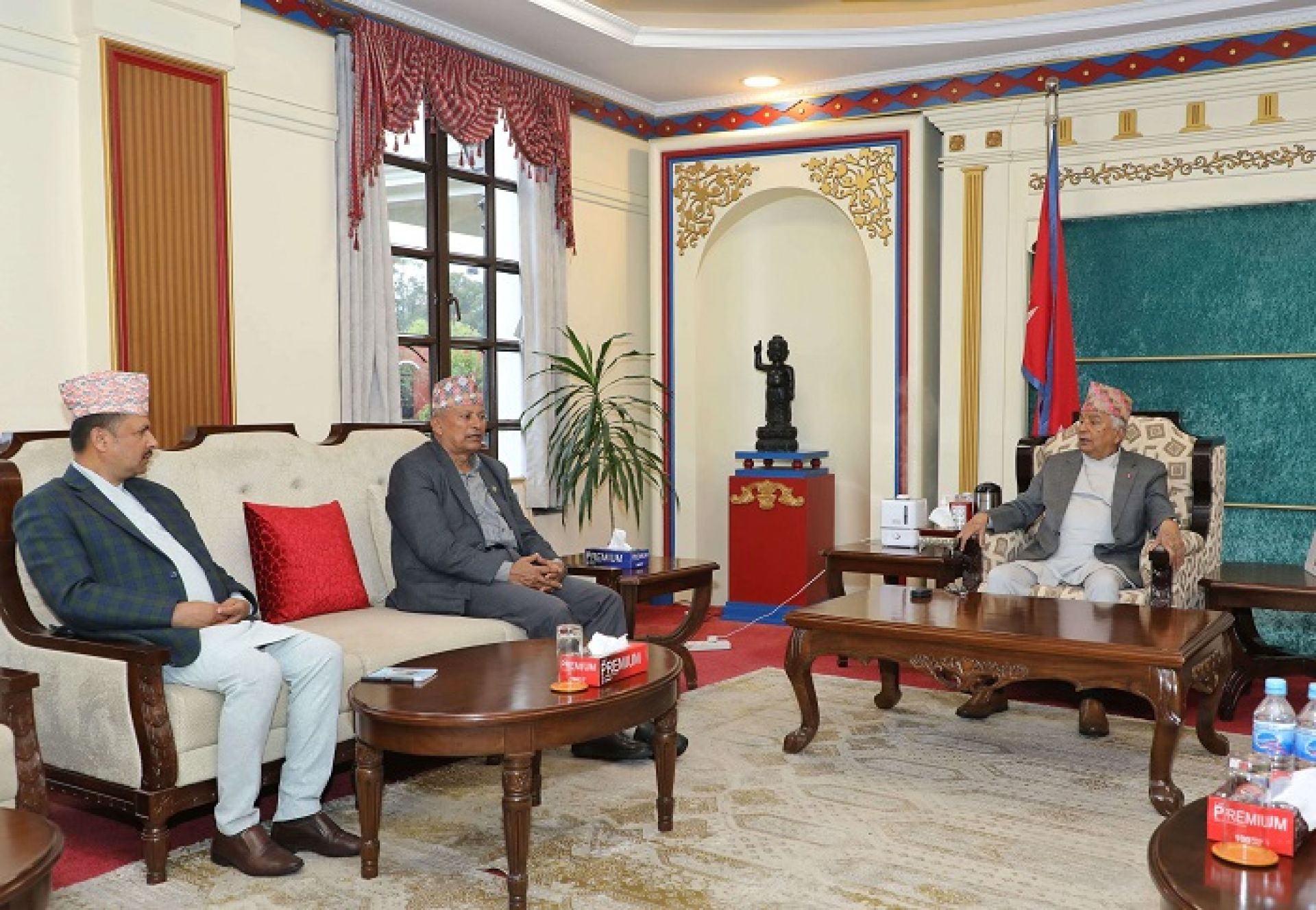 सहकारीका समस्याबारे राष्ट्रपतिको चासो, मन्त्री र सचिवलाई दिए निर्देशन 