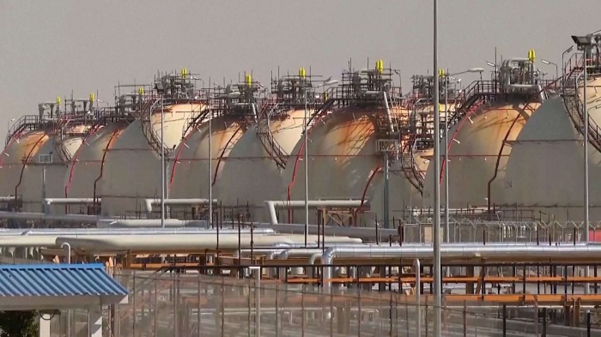 आपूर्तिमा अवरोध हुने त्रास बढेपछि अन्तर्राष्ट्रिय कच्चा तेलको मूल्य बढ्यो 