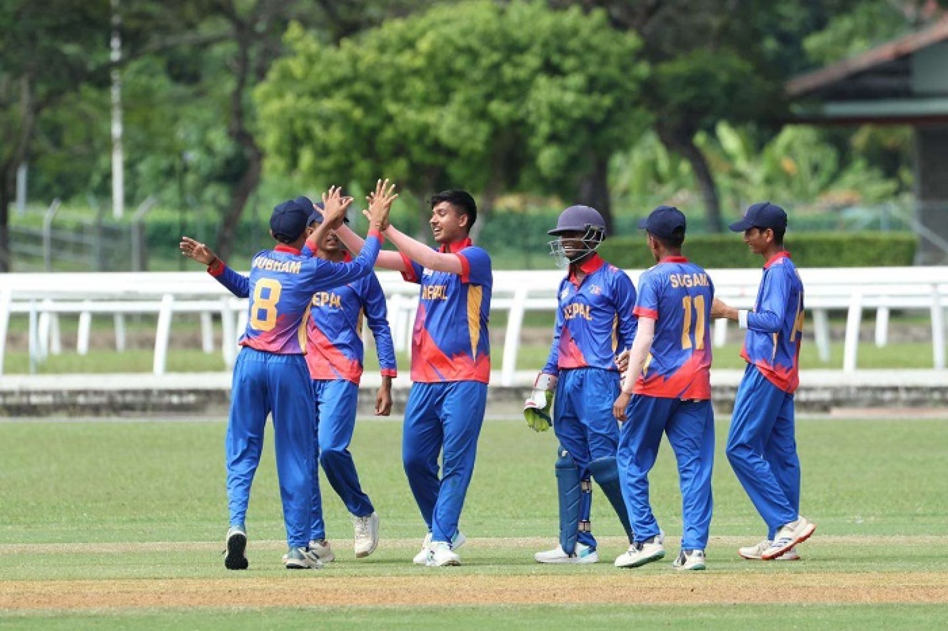 इन्डोनेसियामाथि नेपालको ३ सय ७० रनको शानदार जित