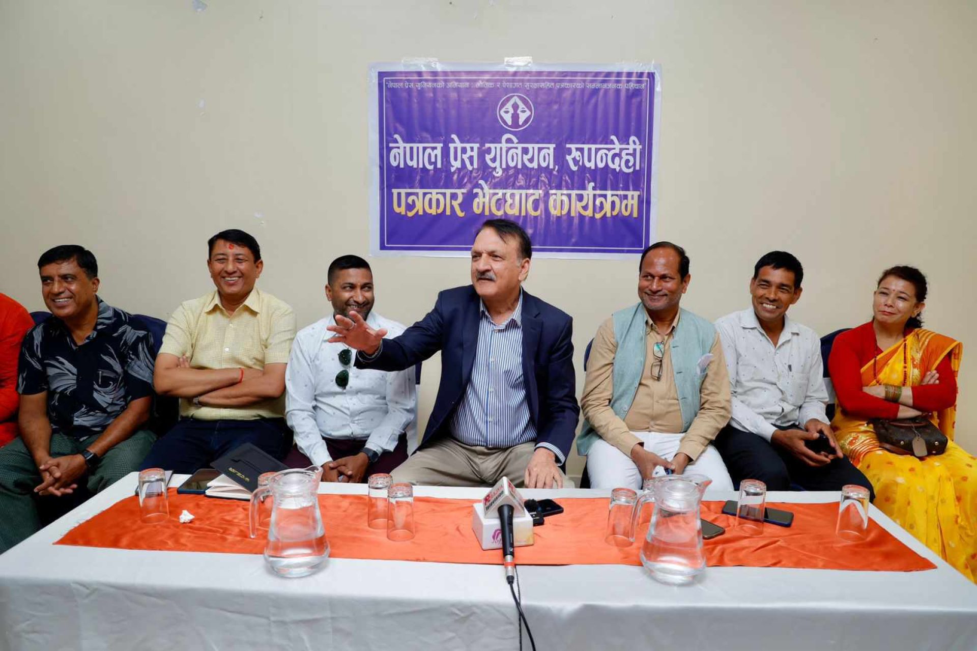 अर्थतन्त्रमा देखिएका समस्यालाई हल गर्दै जाने बाटोमा अगाडि बढेका छौंः अर्थमन्त्री 