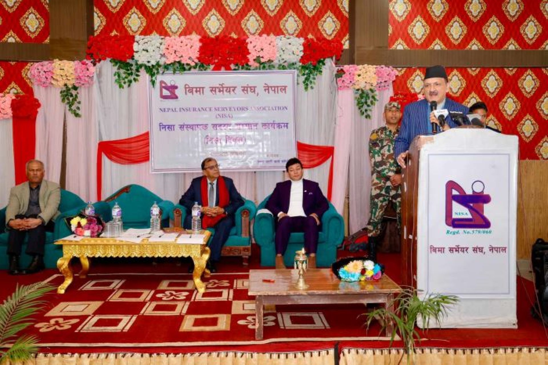 बीमा क्षेत्रको सुधार गर्न प्राधिकरणले काम गर्ने तौरतरिकालाई बदल्नुपर्छः अर्थमन्त्री डा. महत
