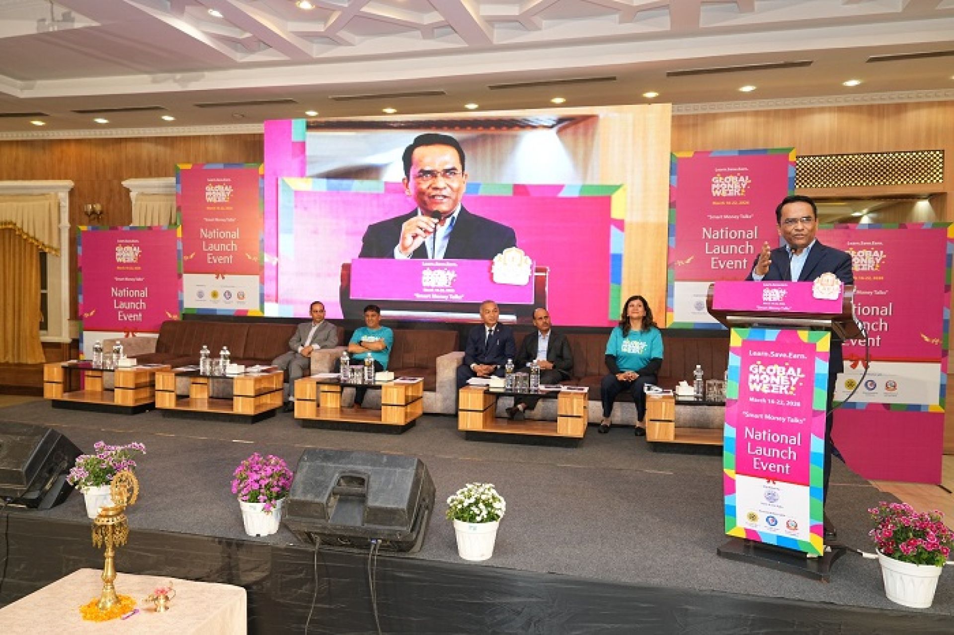 ग्लोबल मनी विक २०२६ आजदेखि सुरूः पैसाको कमाइ, बचत र सदुपयोगबारे सिकाउँदै राष्ट्र बैंक 