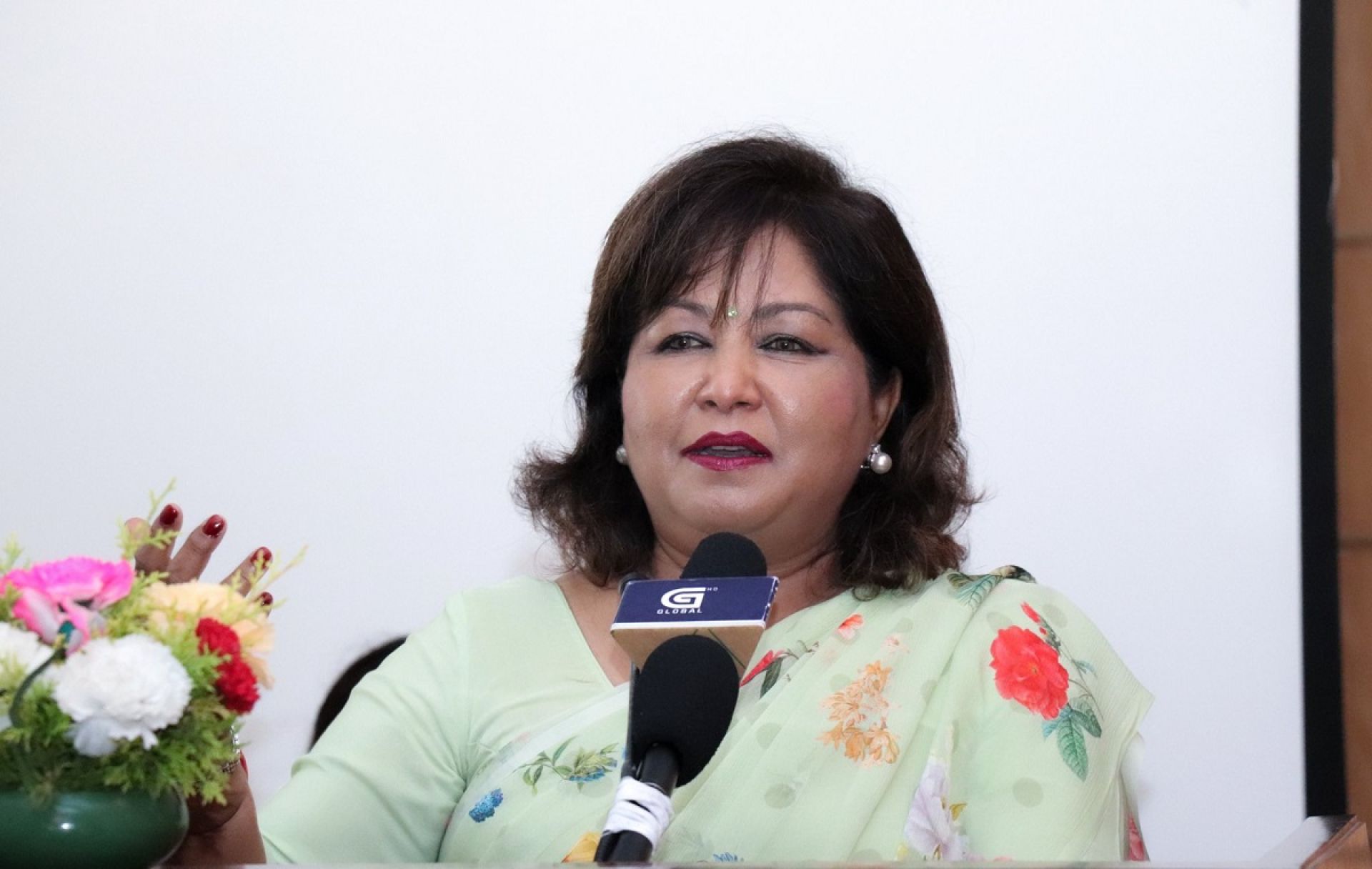 बङ्गलादेशमा रहेका नेपाली विद्यार्थी सुरक्षित छन्: परराष्ट्रमन्त्री