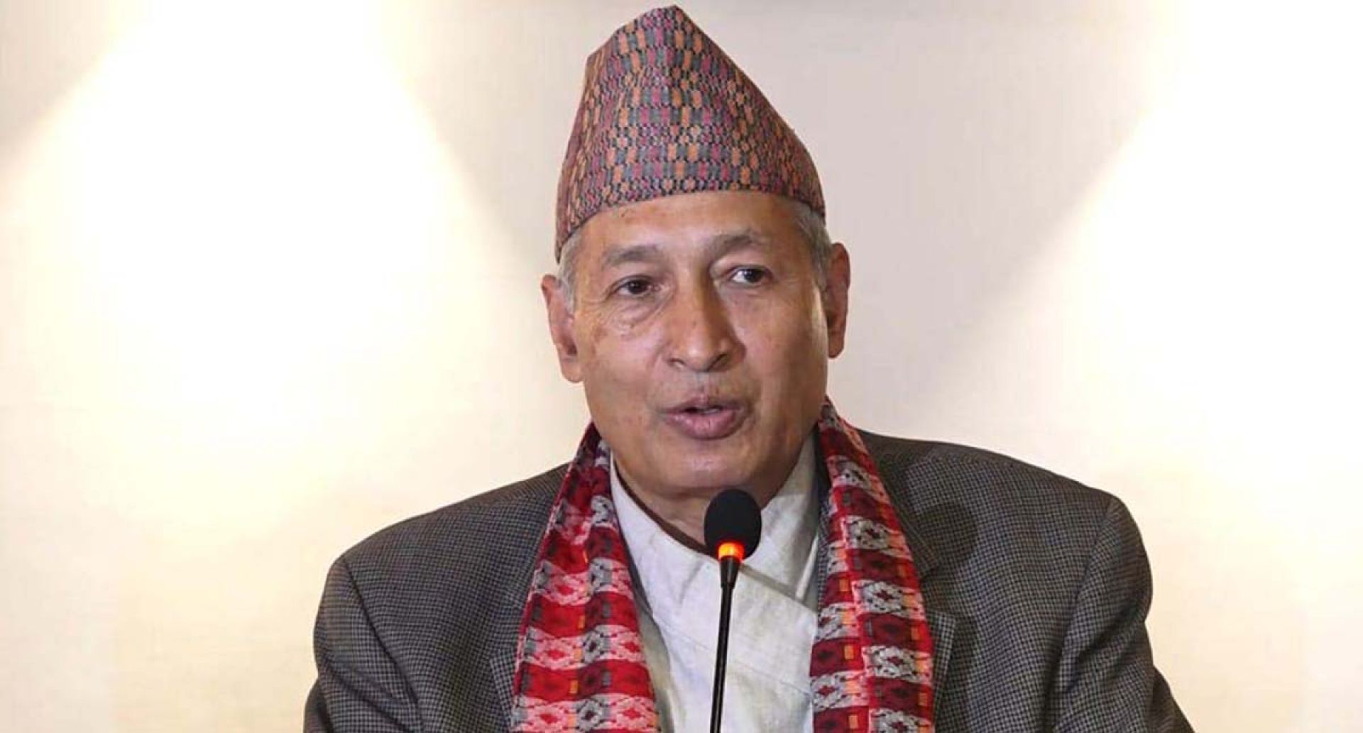 सदस्यको सक्रियता रह्यो भने सहकारी सुरक्षित हुन्छ: पूर्व गभर्नर खतिवडा