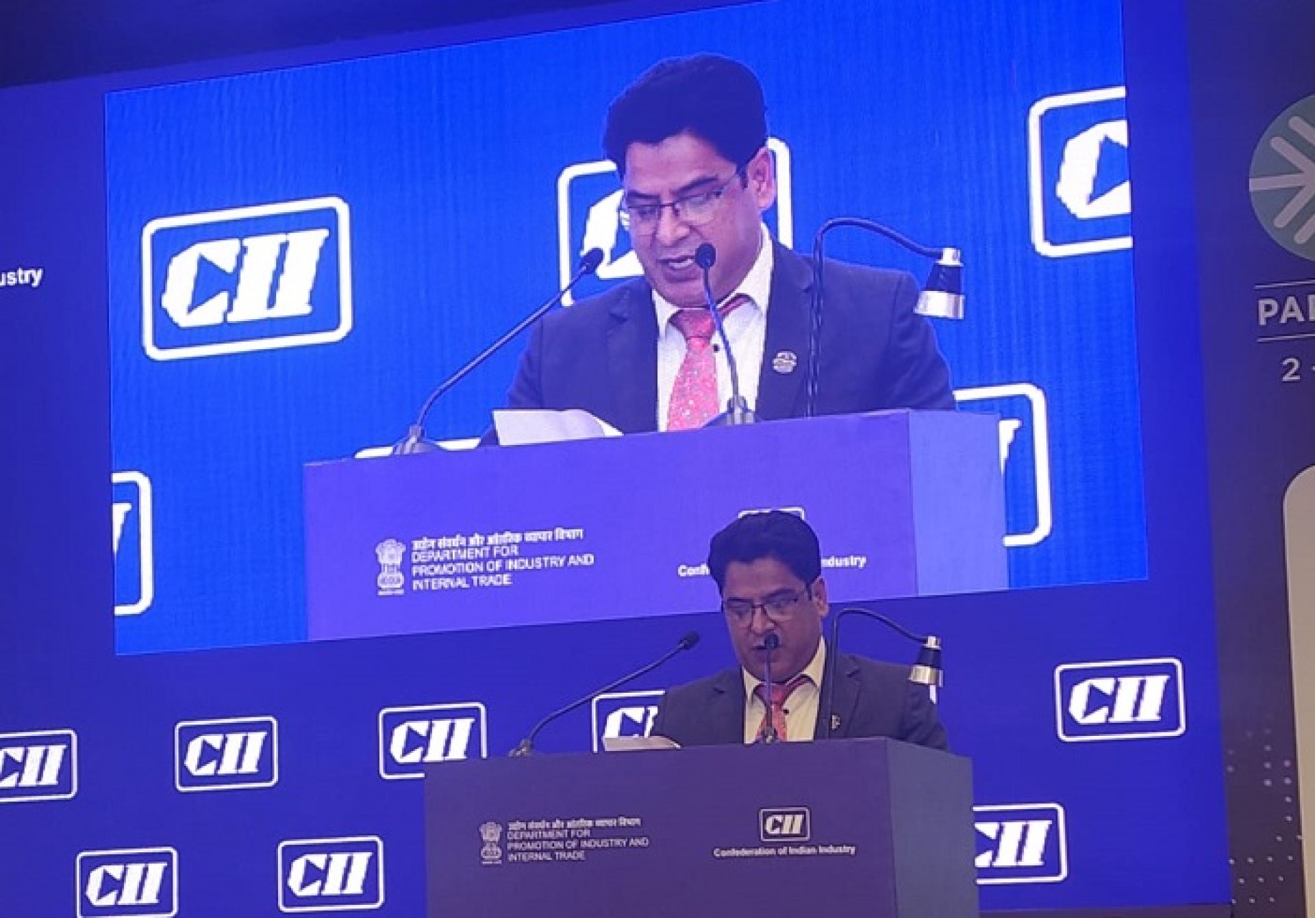 नेपालमा लगानी गर्न उद्योगमन्त्री भण्डारीद्वारा विदेशी लगानीकर्तालाई आह्वान