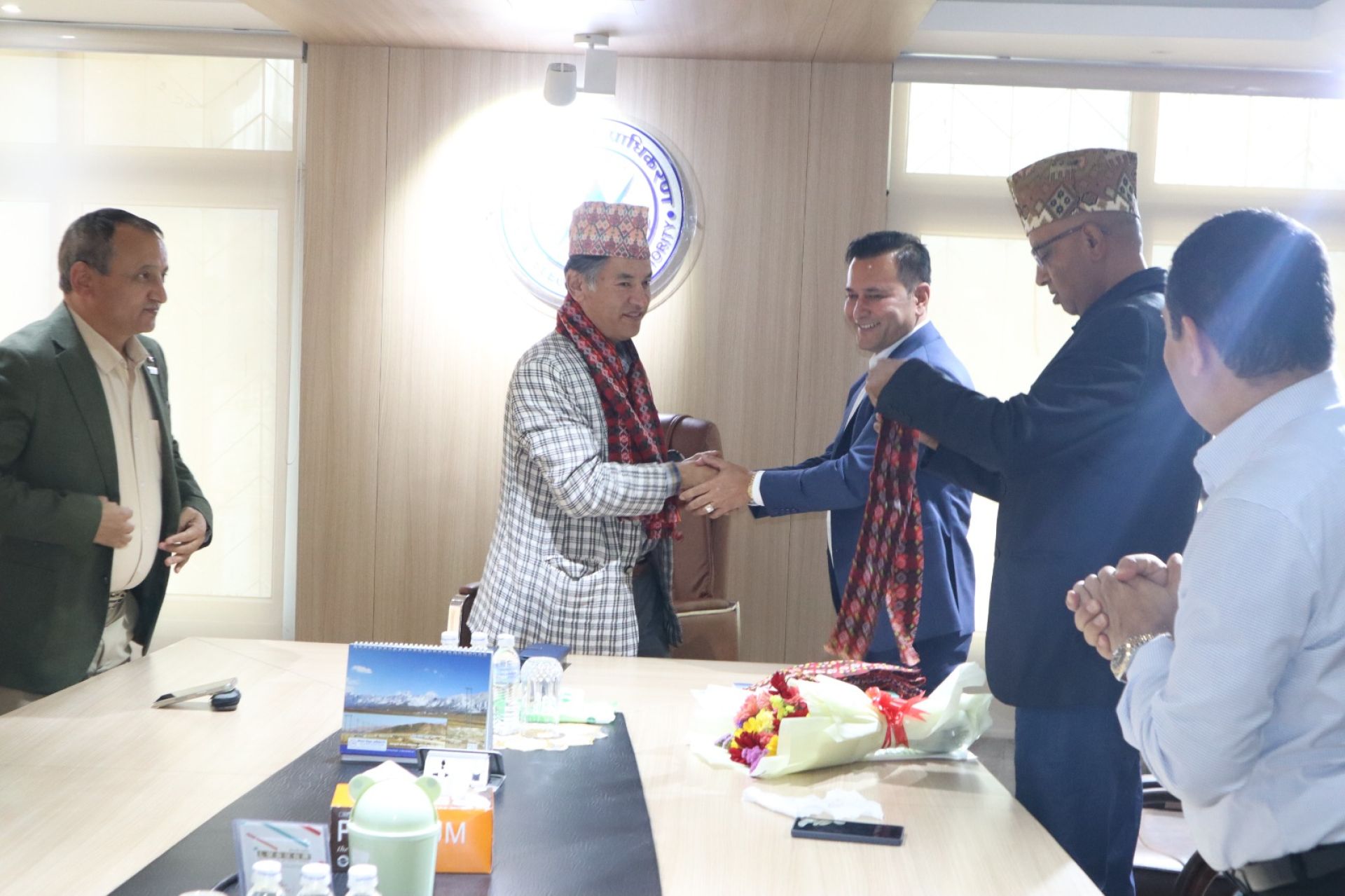 प्राधिकरणका कार्यकारी निर्देशक शाक्यलाई इप्पानले देखायो आरसीओडी थप गर्नुपर्ने तीन बाह्य कारण