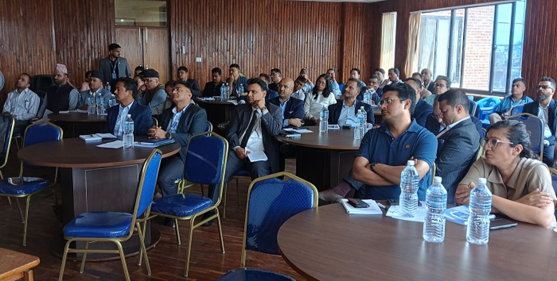 बीमा र पुनर्बीमाको विदेशी मुद्रा सटहीलाई सहज बनाउन प्राधिकरण र राष्ट्र बैंकबीच छलफल
