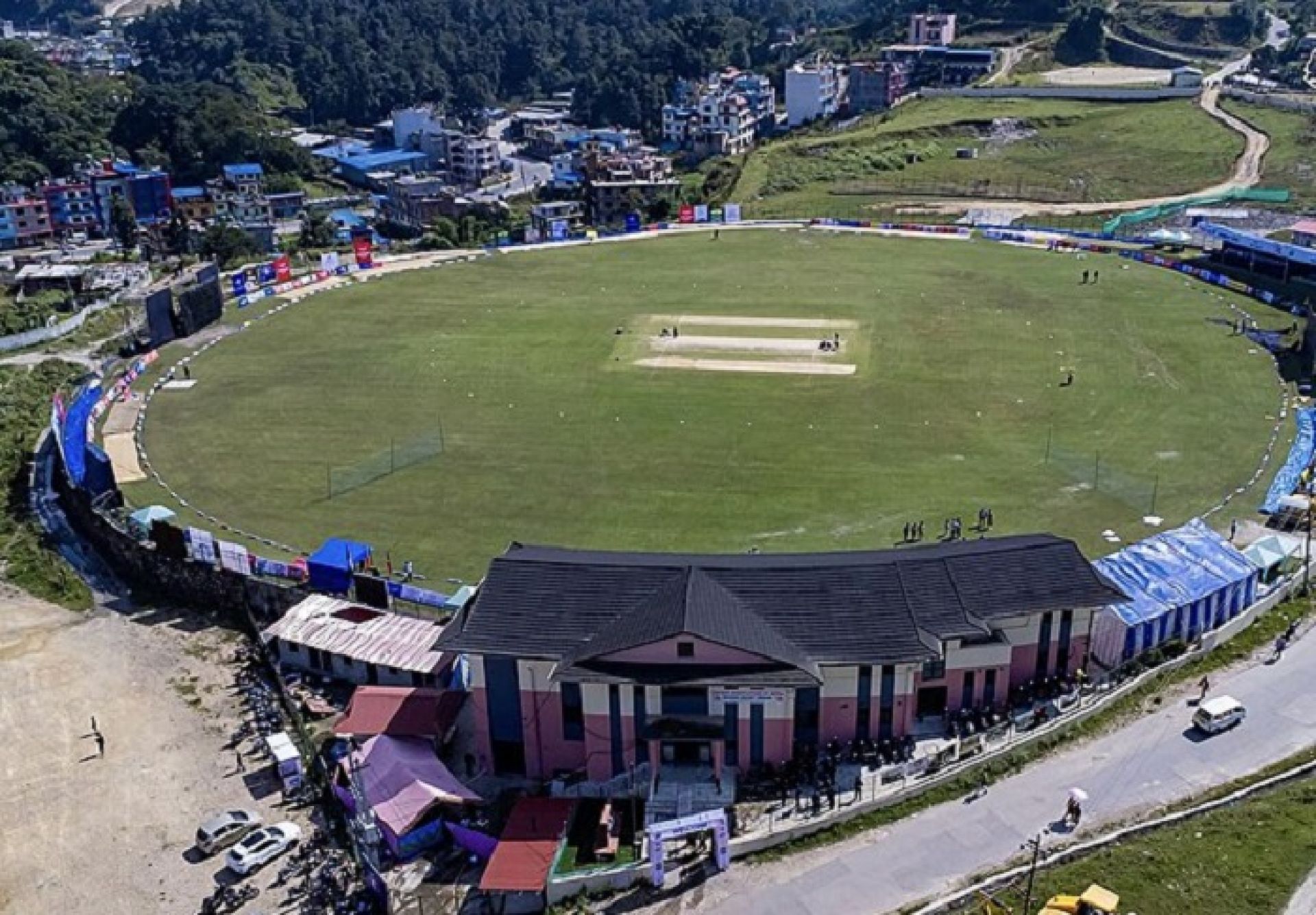 क्रिकेट रङ्गशाला निर्माणका लागि स्रोत सुनिश्चित गर्न समितिको निर्देशन