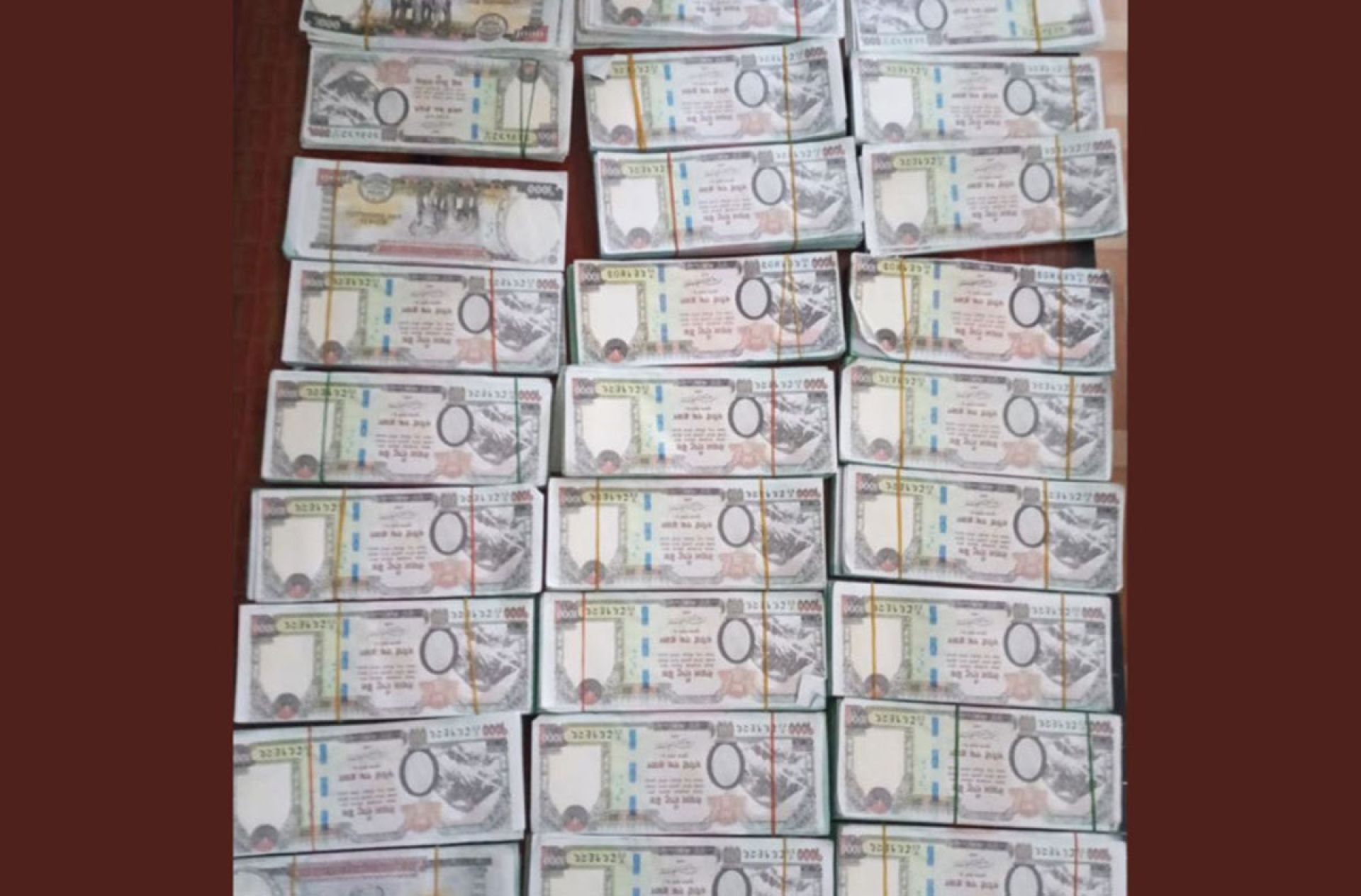 ठूलो मात्रामा नक्कली नोट बरामद