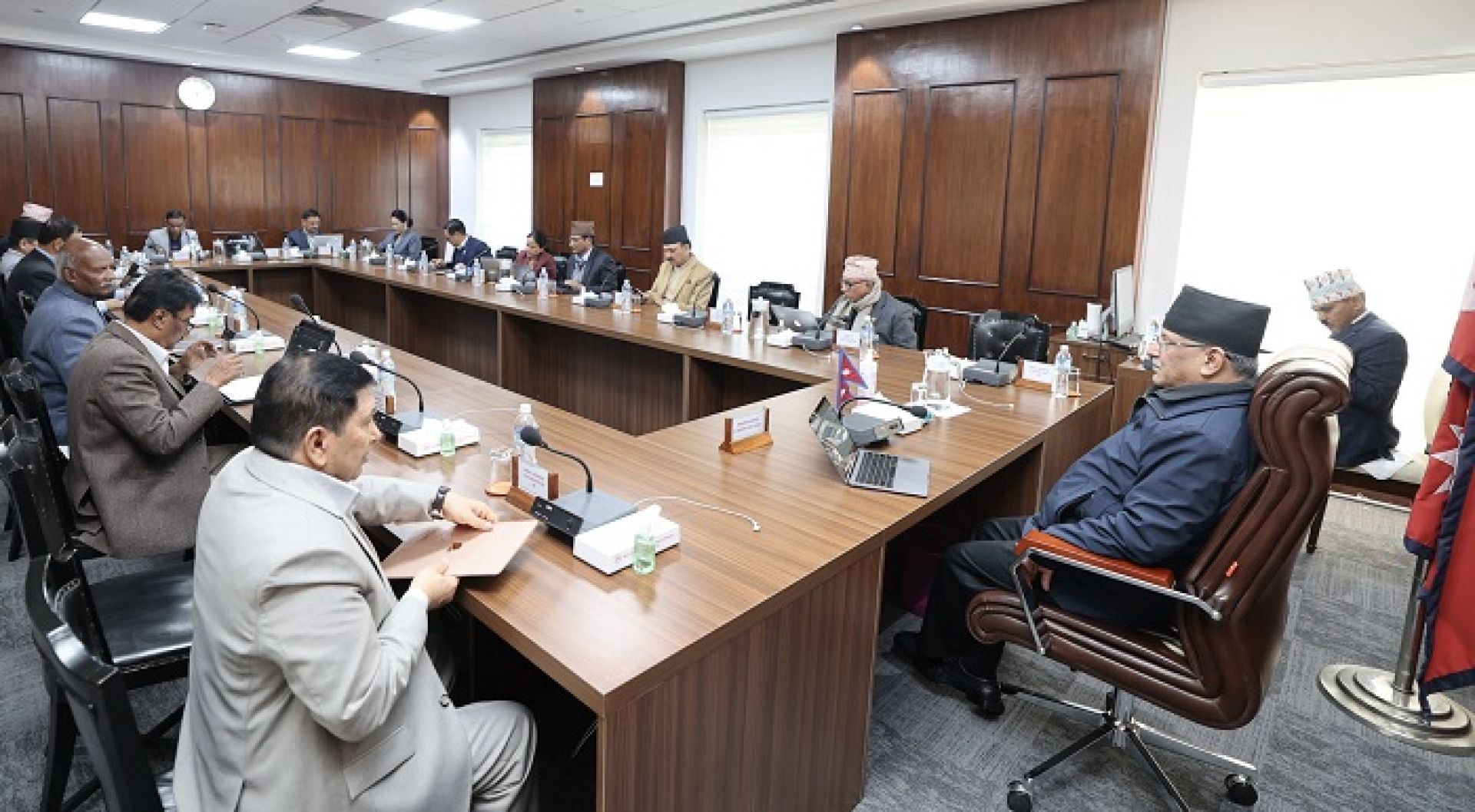 भूकम्प पीडितलाई अस्थायी आवास निर्माण गर्न सुरक्षा निकाय परिचालन गर्ने सरकारको निर्णय