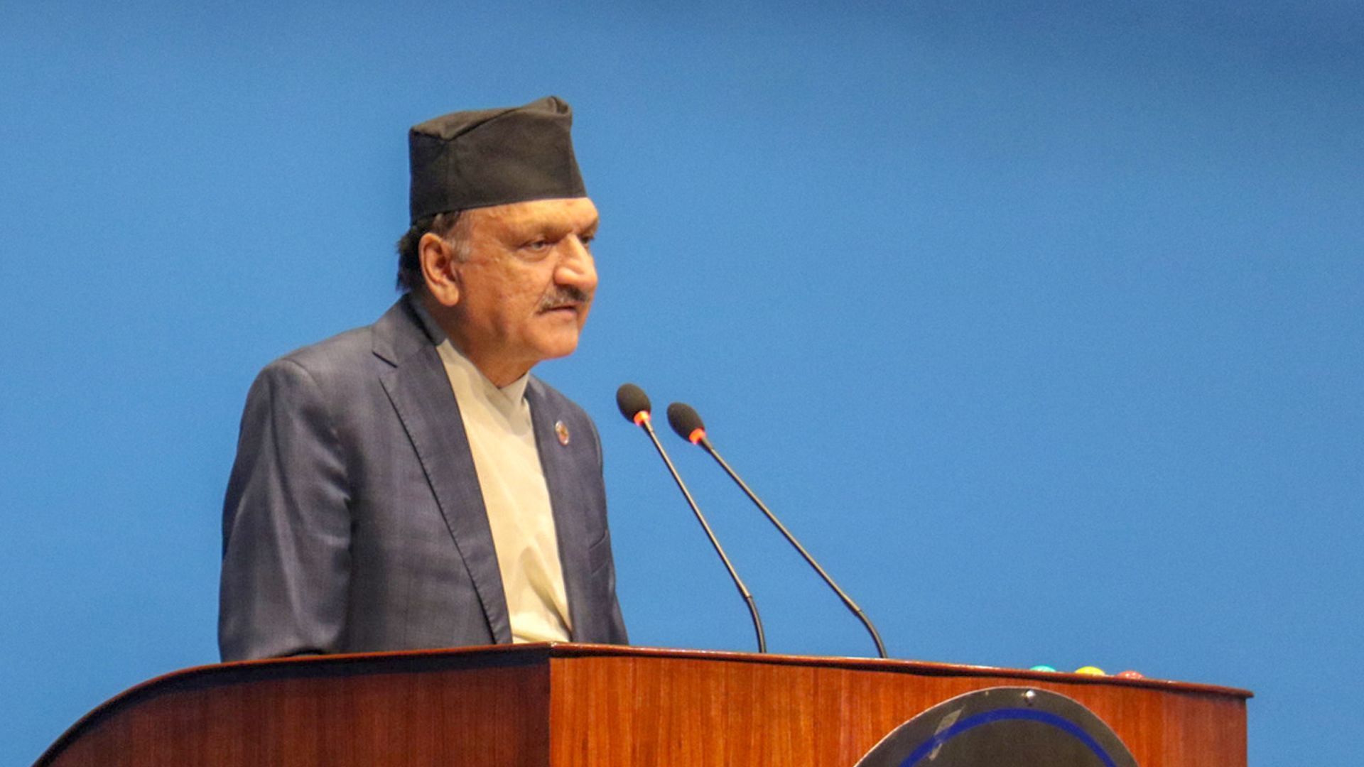 शेयर बजारमा भित्री कारोबार गर्नेको निगरानी गरिरहेका छौंः अर्थमन्त्री 