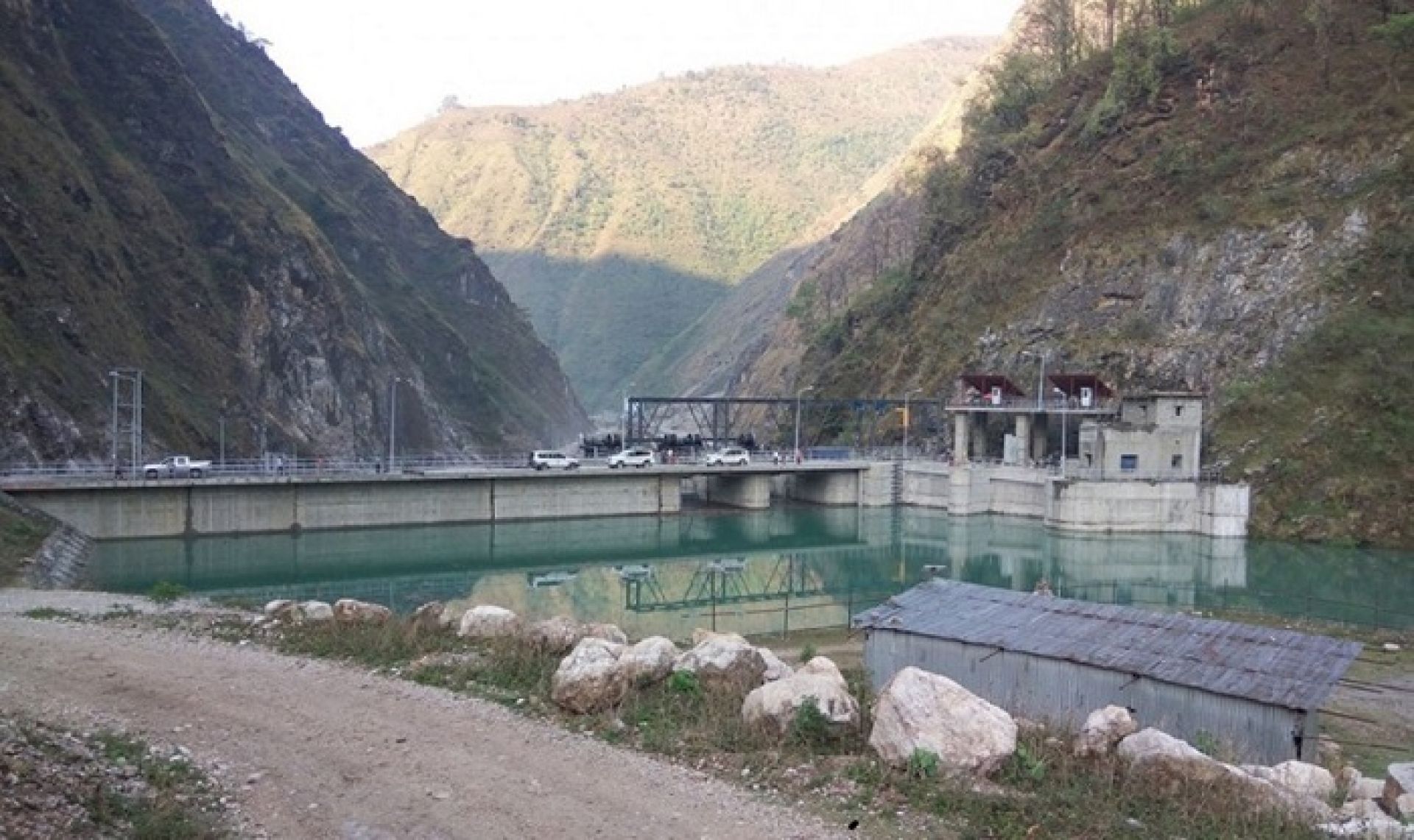 १४० मेगावाट क्षमताको तनहुँ जलविद्युत्को बाँध आगामी मनसुन अगावै सकिने 