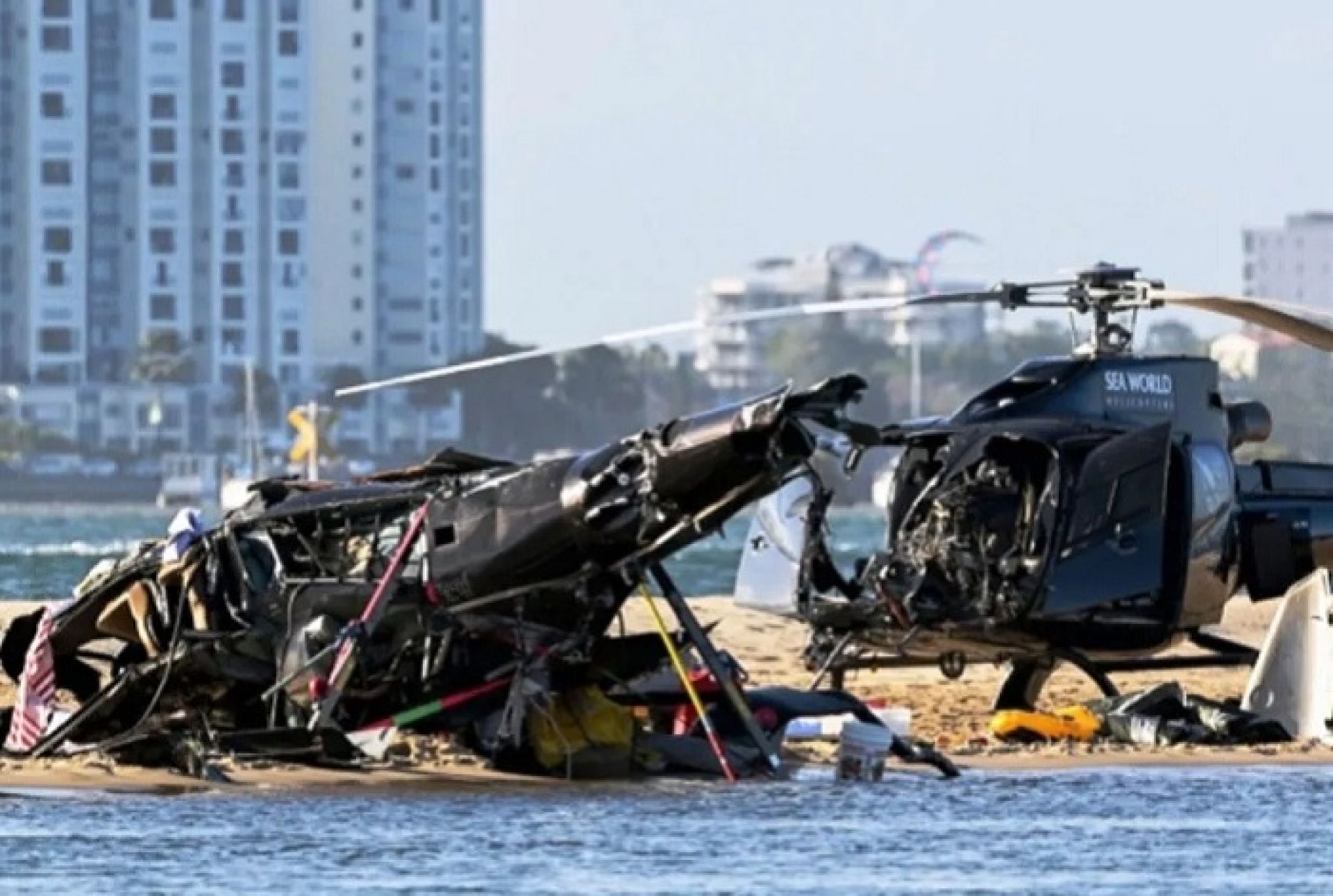 मलेसियामा सैन्य हेलिकप्टर दुर्घटना हुँदा १० को मृत्यु