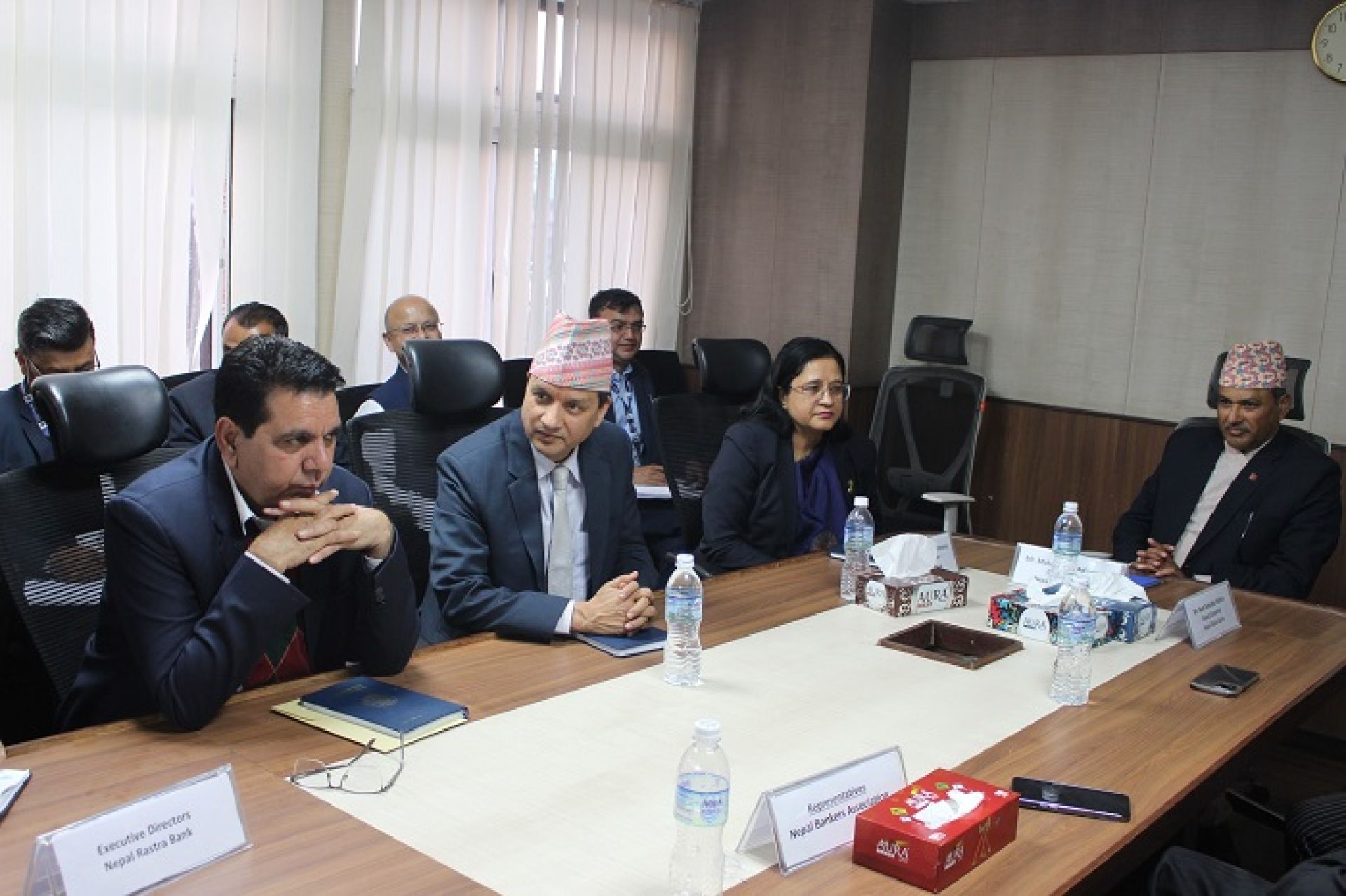 ऋण लिएपछि तिर्दिन भन्नेलाई बैंकिङ कसुरको दायरामा ल्याउनुपर्छः गभर्नर अधिकारी