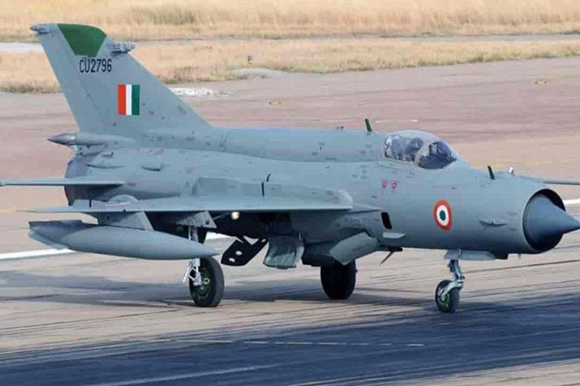 भारतीय वायुसेनाको विमान दुर्घटना हुँदा दुई पाइलटको मृत्यु