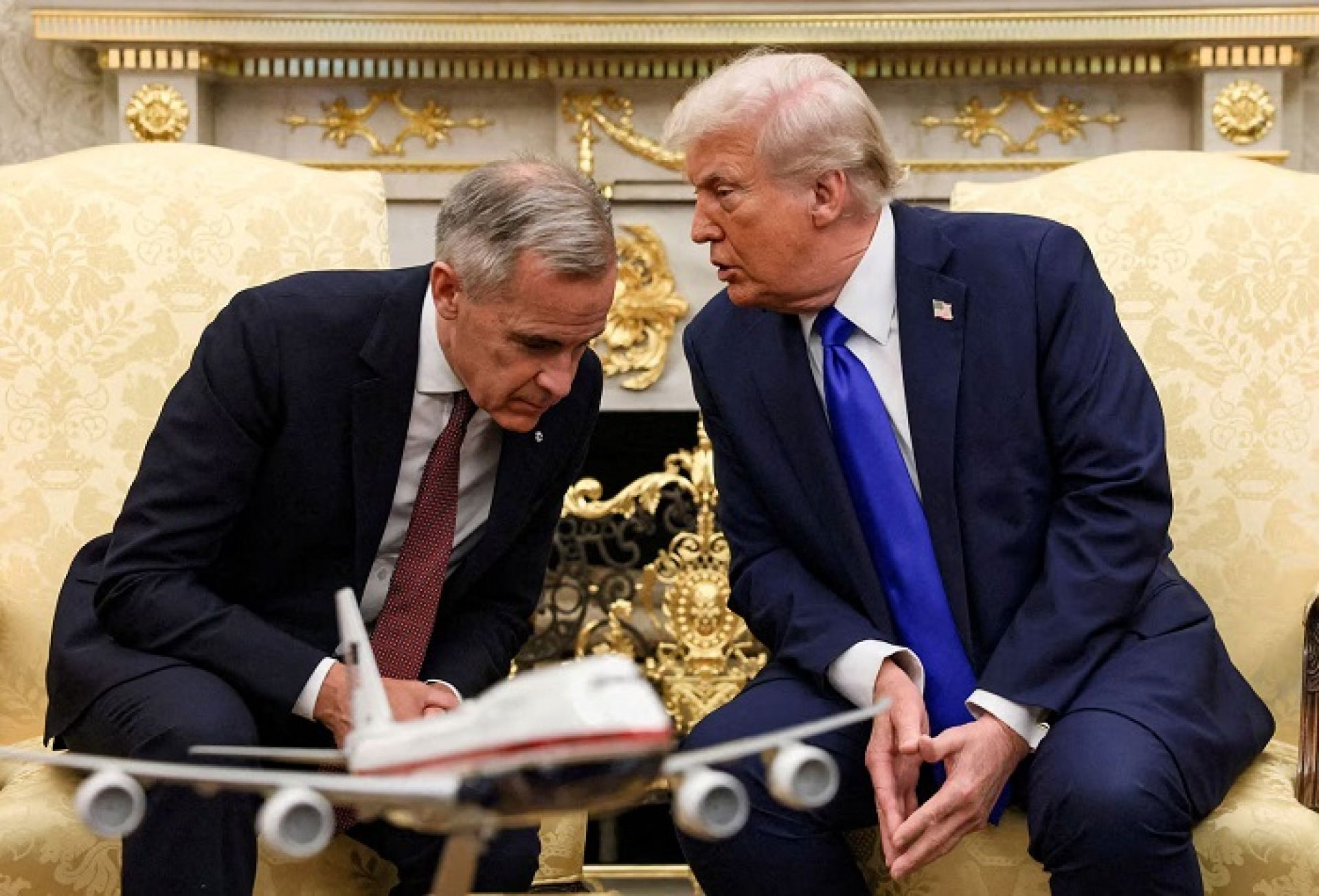 क्यानडालाई ट्रम्पको चेतावनीः चीनसँग व्यापार सम्झौता गरे १०० प्रतिशत भन्सार कर लगाइने