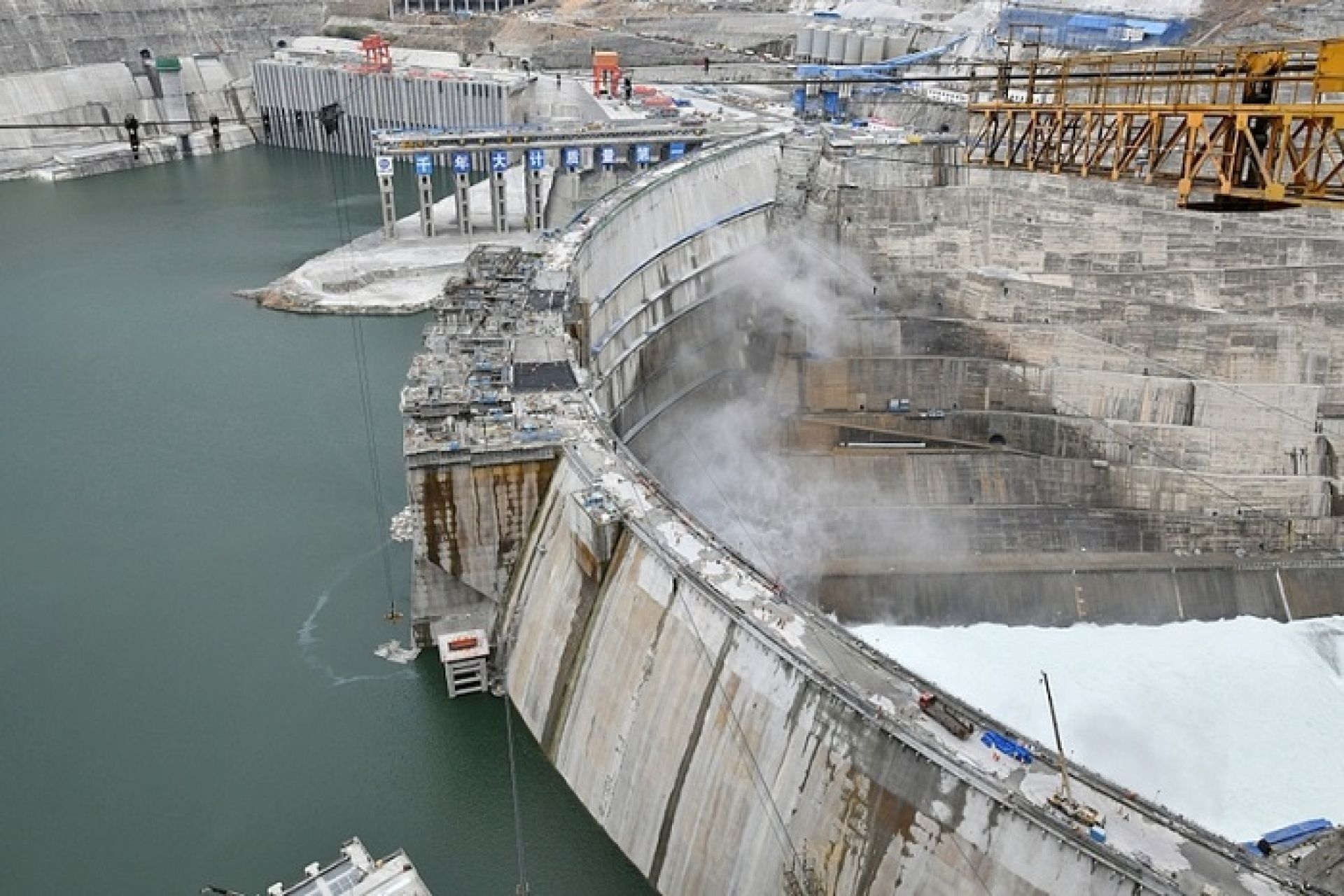 चीनको विद्युत उत्पादन क्षमता १४.६ प्रतिशतले बढ्यो