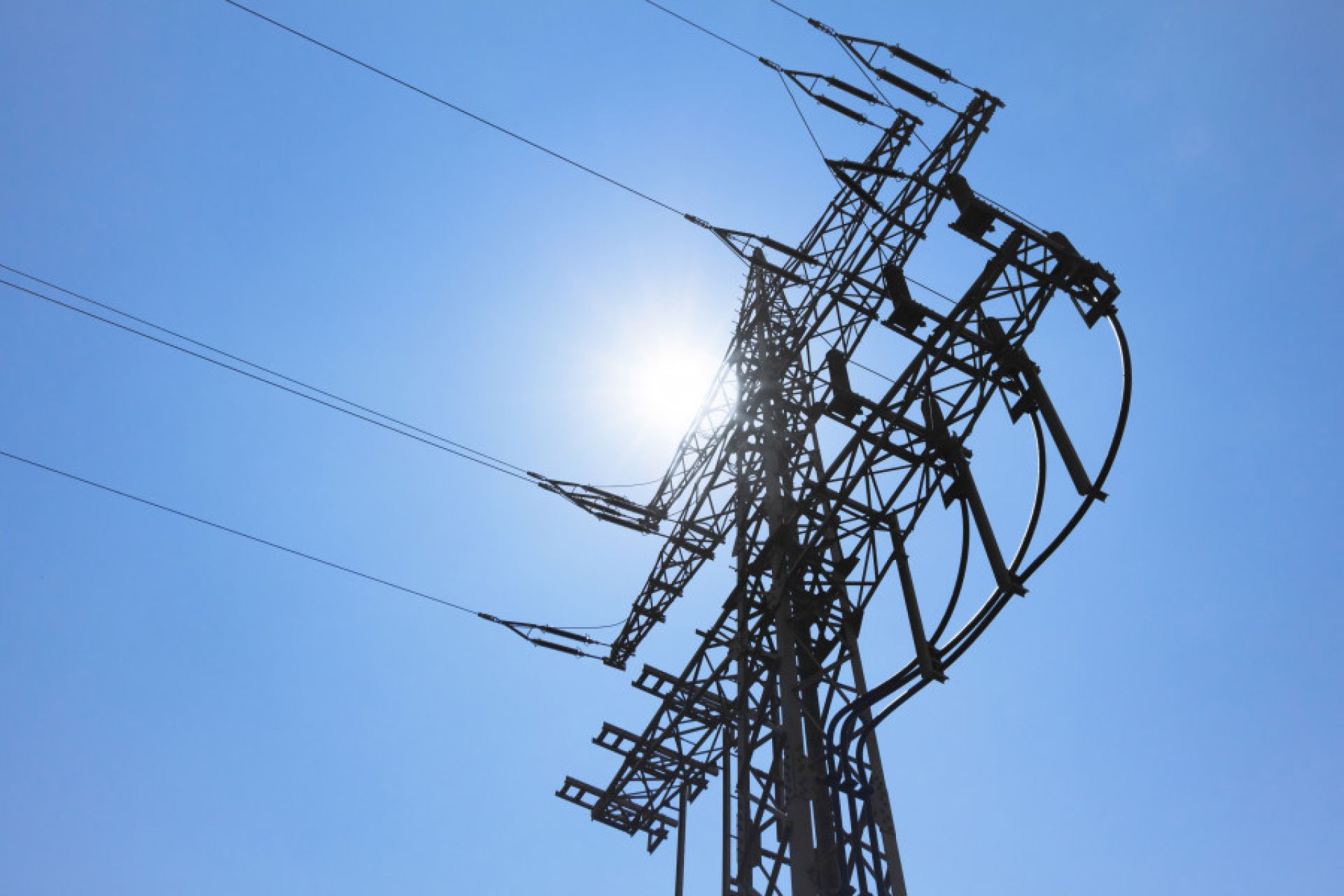 भारतको अडानी समूहद्वारा बङ्गलादेशतर्फ आपूर्ति भएको बिजुलीमा कटौती