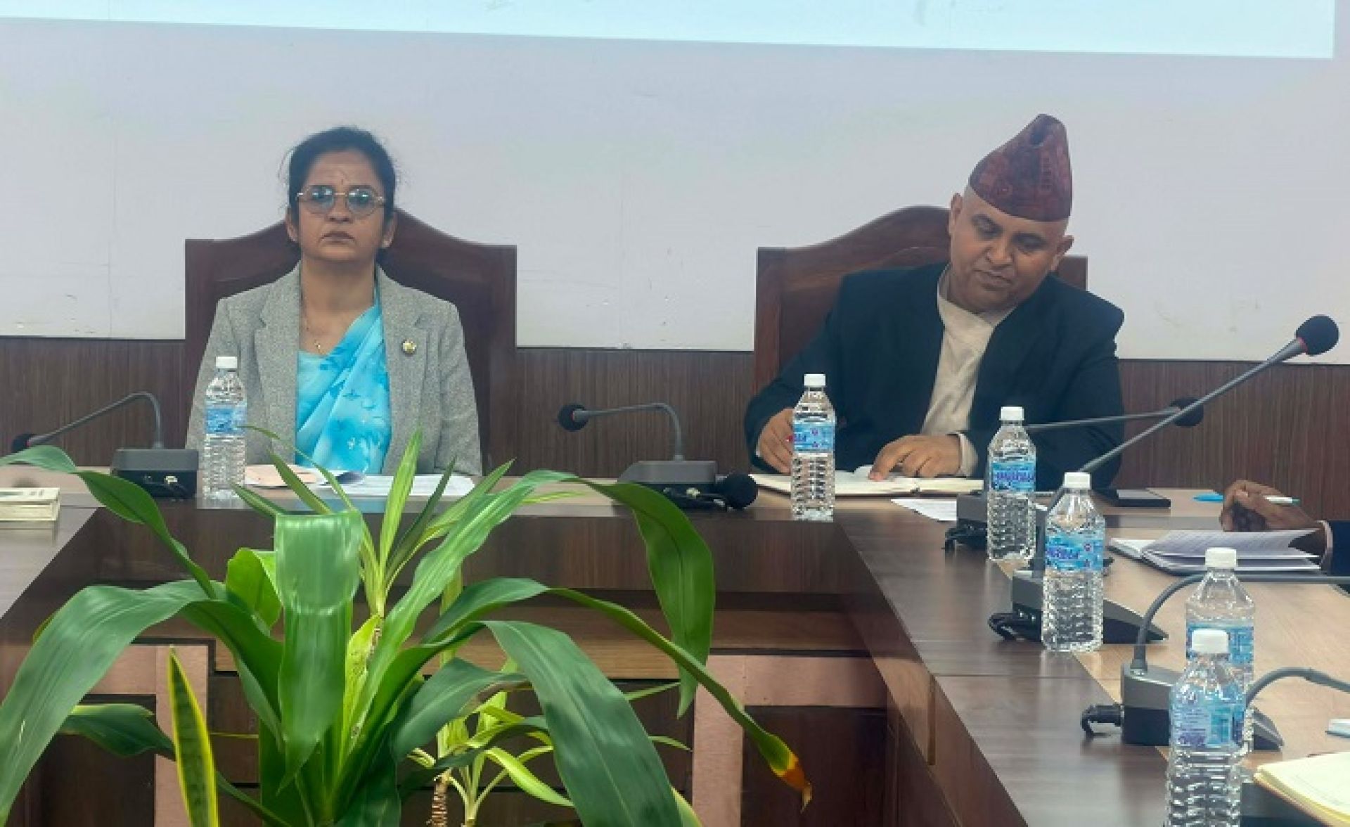 बजार भाउ तत्काल घटाउन उद्योग मन्त्रीको निर्देशन, निजी क्षेत्र सहमत