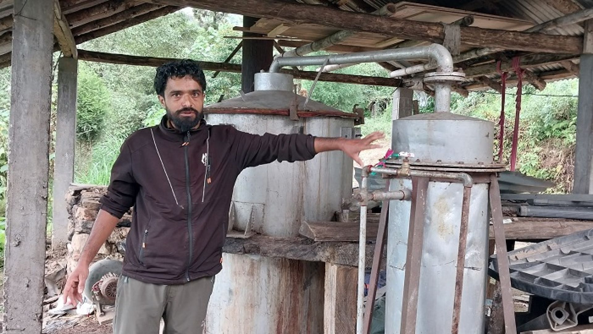 फ्रान्स निर्यात हुन थाल्यो इलाममा उत्पादित जडीबुटी