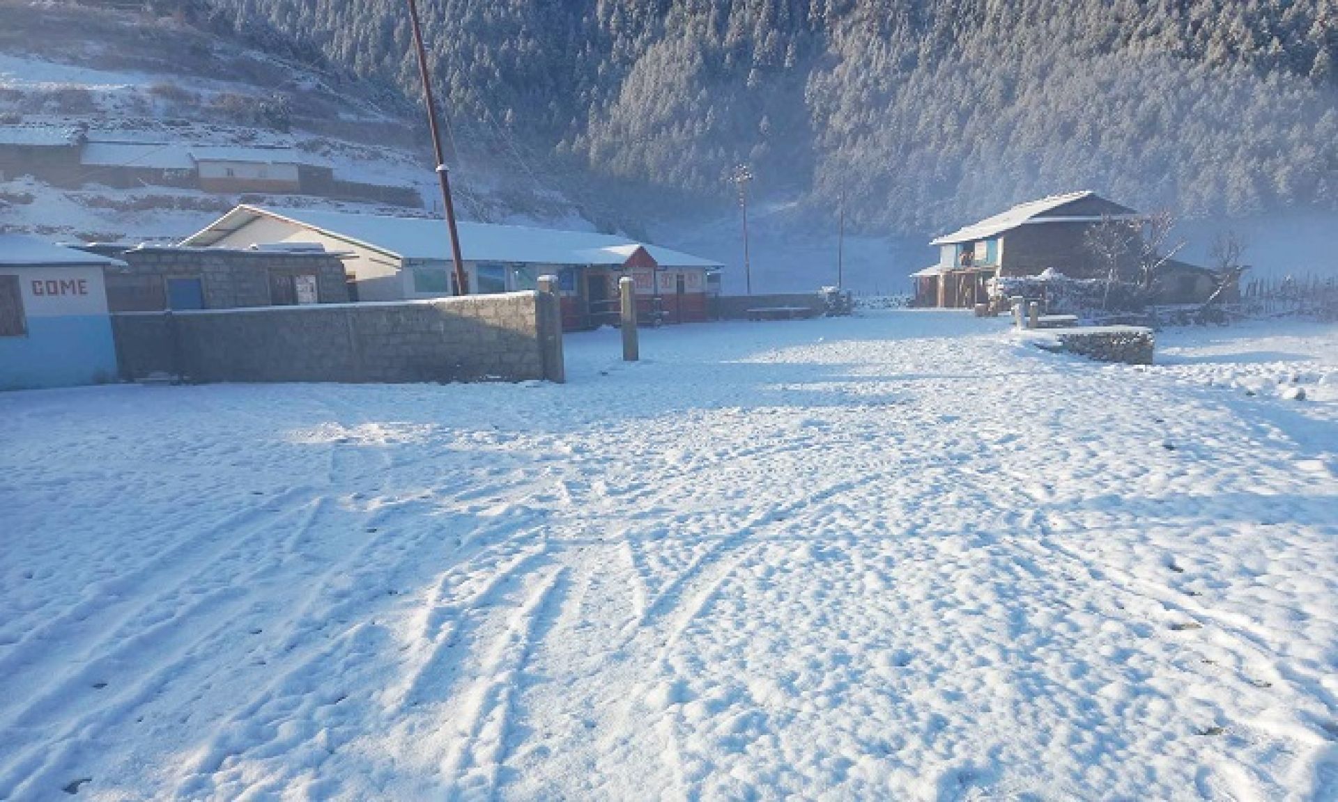 हिमाली तथा पहाडी भू-भागका केही स्थानमा हल्का वर्षा र हिमपातको सम्भावना