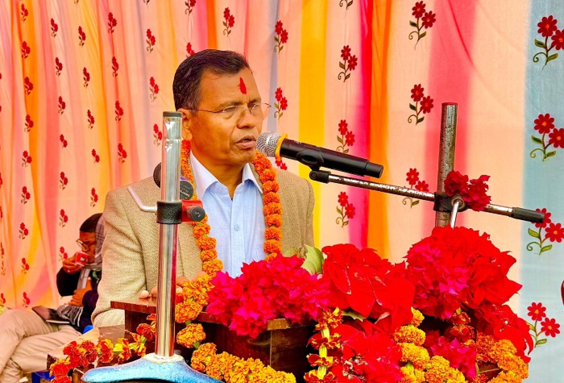सरकारी कर र महसुल नीतिले खानेपानी उपभोक्ताको अधिकार कुण्ठित भयोः खेमराज वली