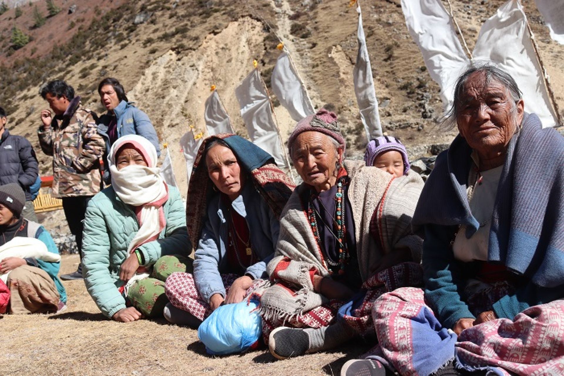बेँसी झरेका मुगुबासीलाई मतदानको चिन्ताः एक भोटका लागि १० हजारसम्म खर्च ! 