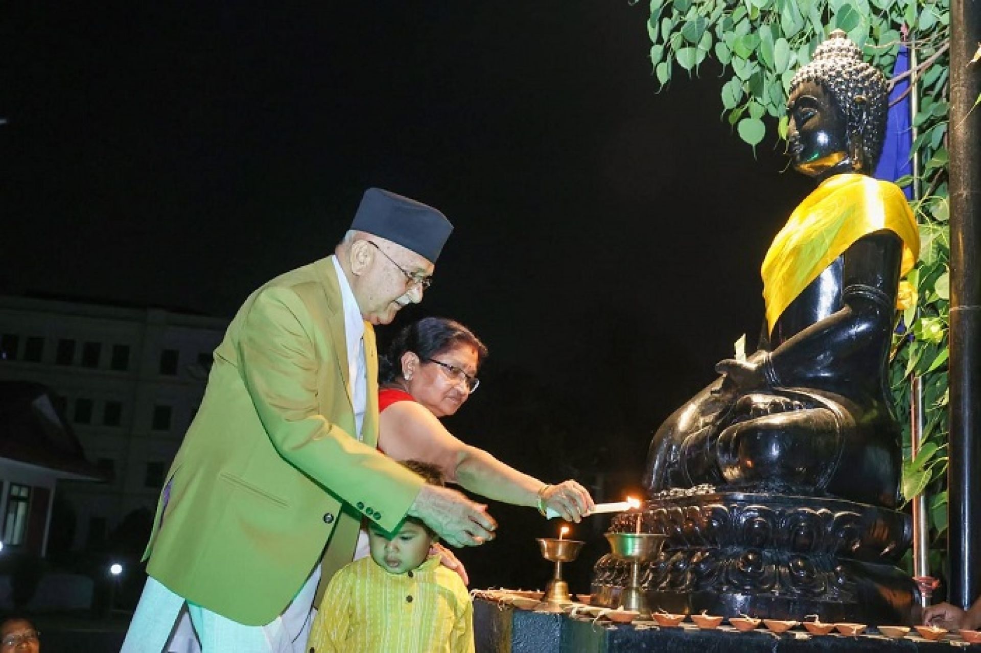 जहाँ श्रमिक सम्मानित हुन्छ, त्यही समाज समृद्ध हुन्छः अध्यक्ष ओली
