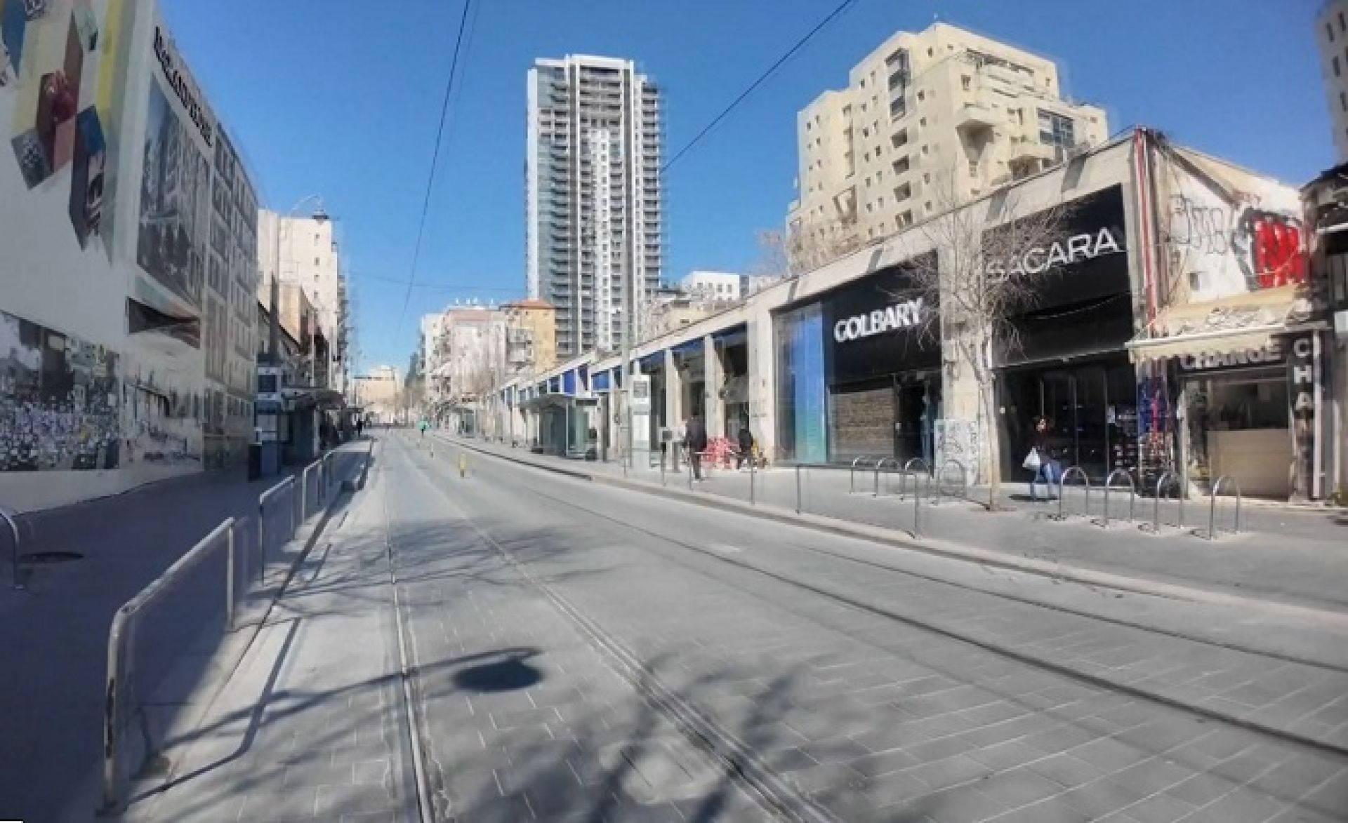 इरानविरुद्ध आक्रमणको असर: जेरुसेलम शहरका सडकहरू शान्त