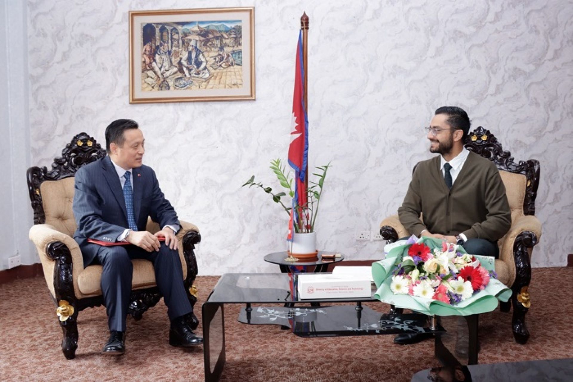 शिक्षामन्त्री पोखरेल र चिनियाँ राजदूतबीच भेट: शैक्षिक पूर्वाधार र डिजिटल प्रणालीमा सहकार्य गर्ने जोड