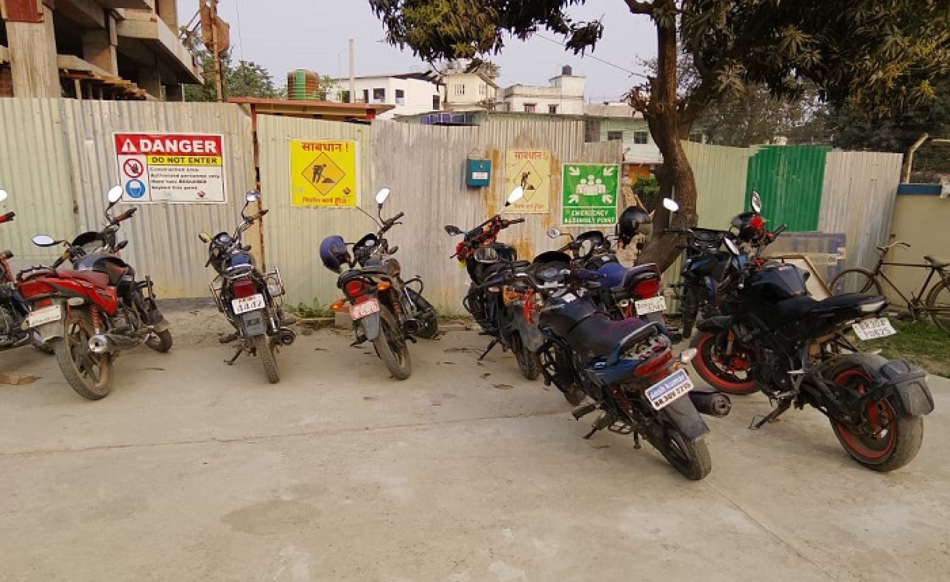 होलीमा उच्छृङ्खलता गर्ने ६ जना पक्राउ, ४० विदेशी नम्बरका सवारी साधन नियन्त्रणमा