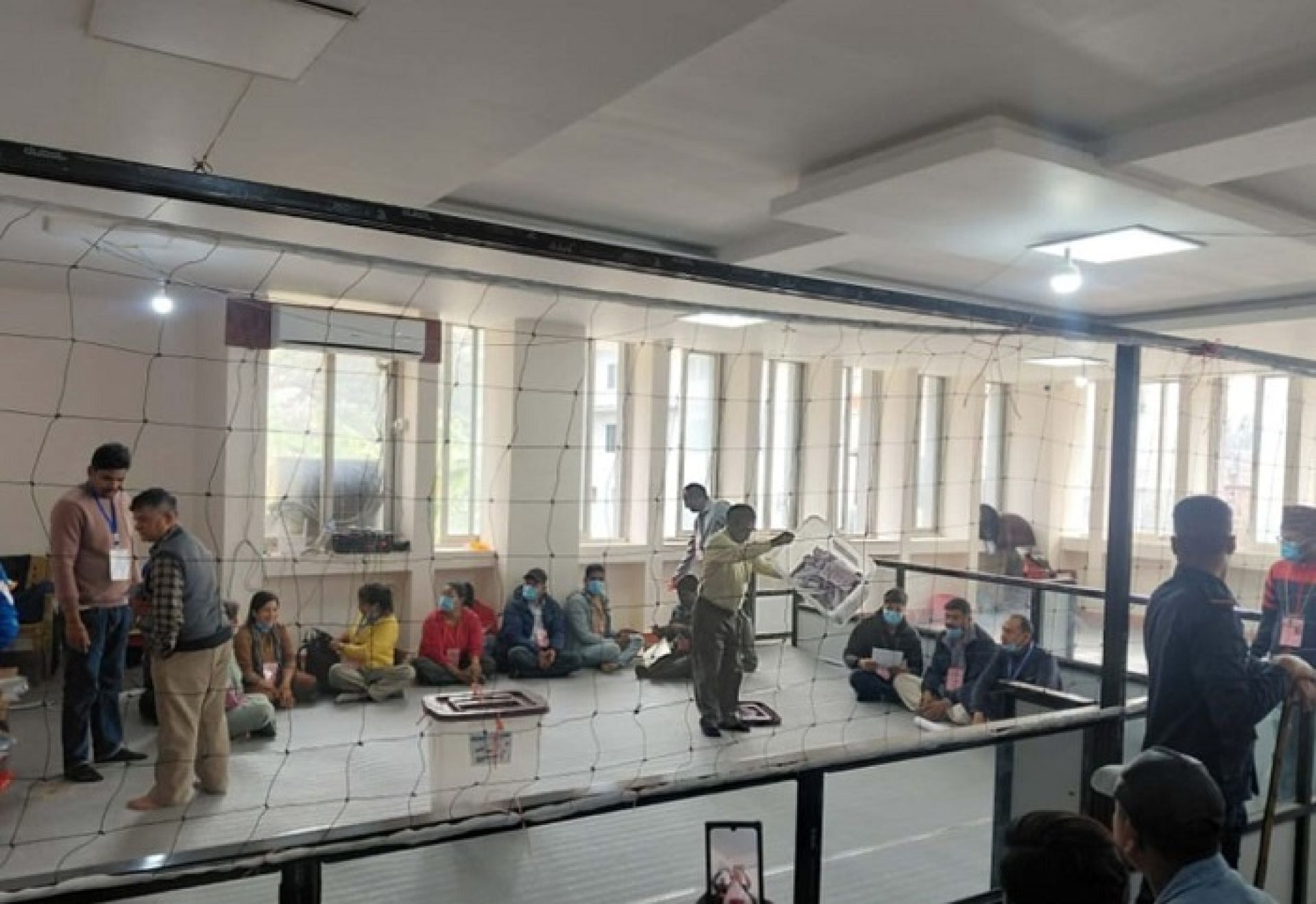 सुर्खेत र दैलेखमा मतगणना सुरु, कालिकोटमा नेकपा र जुम्लामा राप्रपाको अग्रता