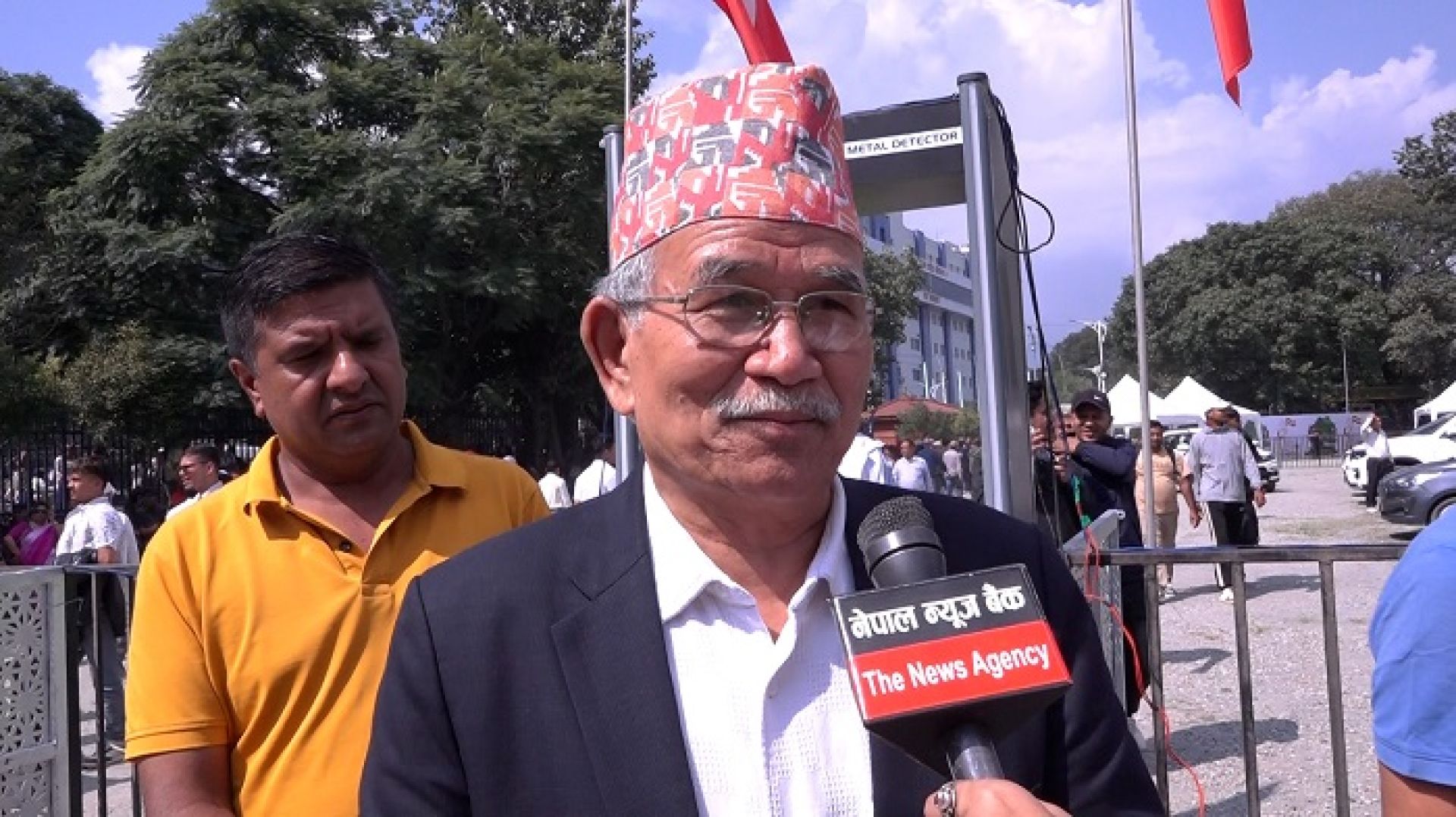 कांग्रेस विभाजन हुँदैन, असन्तुष्टि क्षणिक हो : चिरीबाबु महर्जन