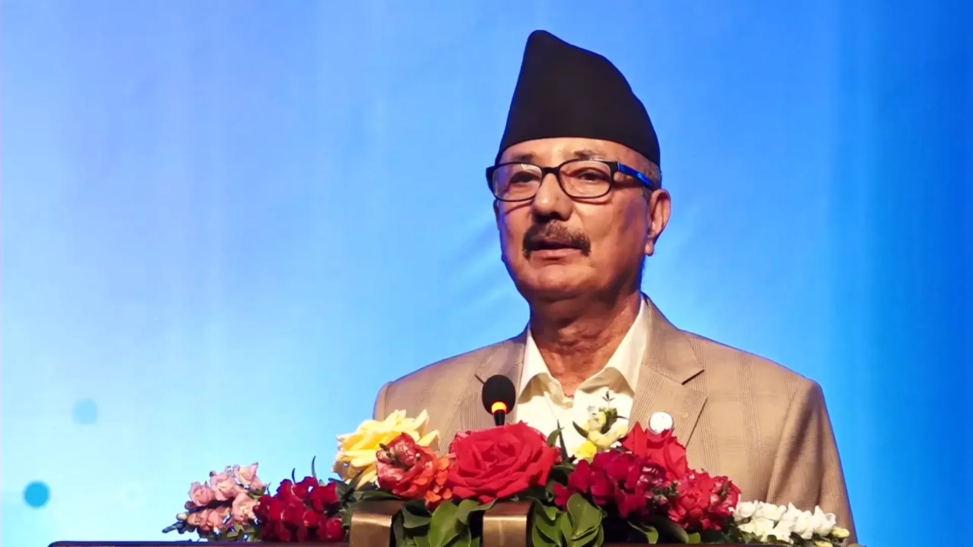 निजी क्षेत्रलाई निराश नहुन उद्योग मन्त्रीको आग्रह