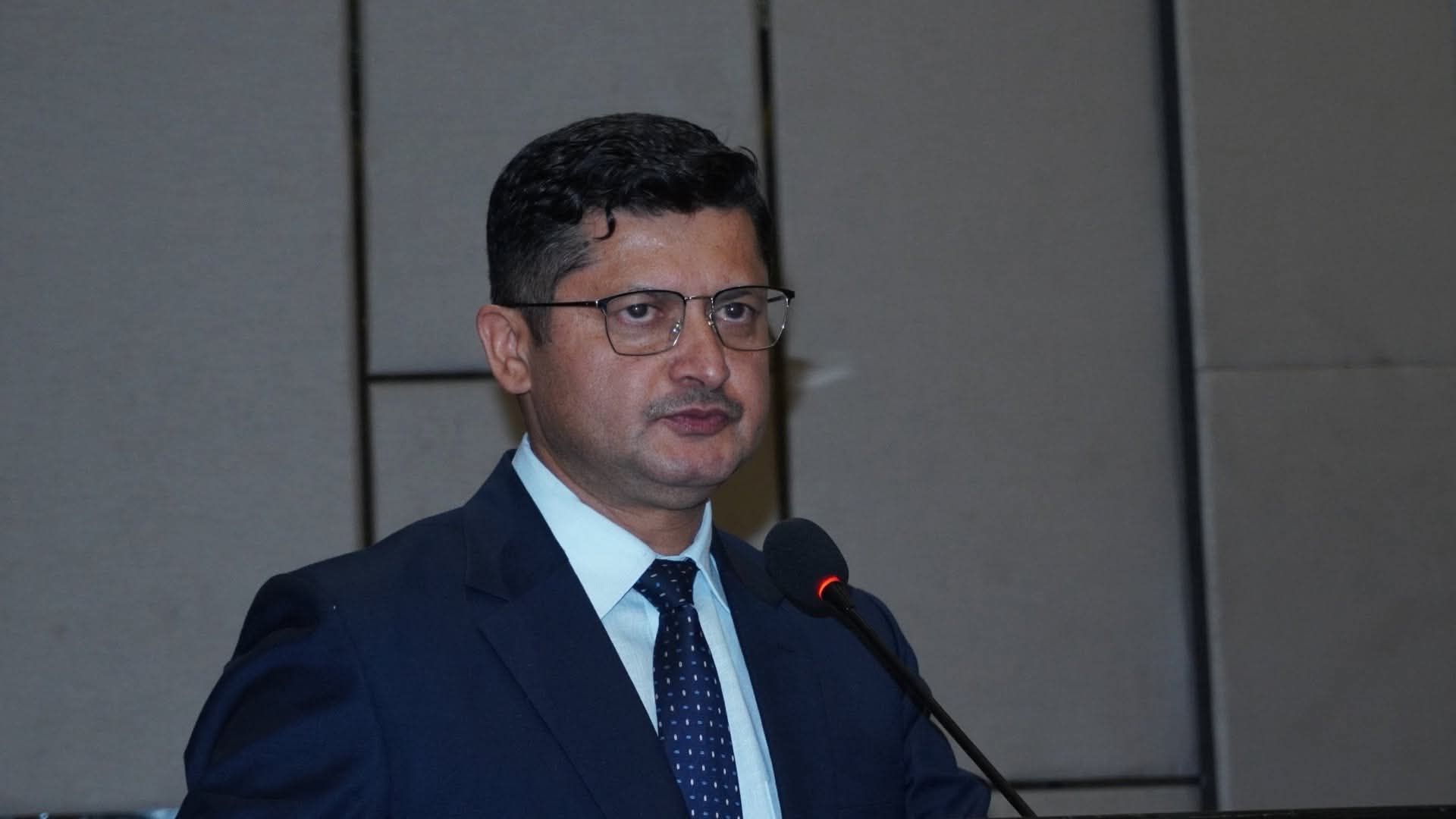 जलविद्युतमा बैंकहरुसँग चार खर्ब लगानी गर्ने क्षमता छ, नीतिगत झन्झट हटाउँछौंः प्रवक्ता पौडेल